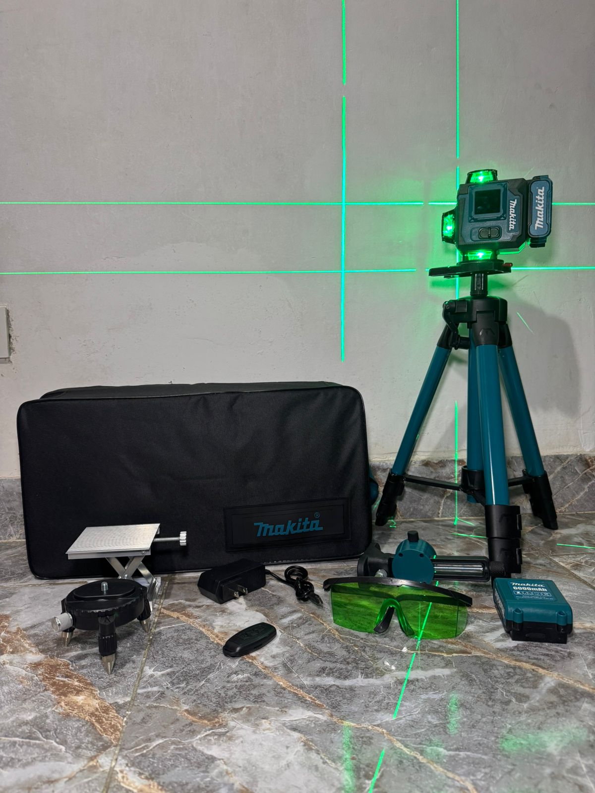 nivel laser makita 16 lineas